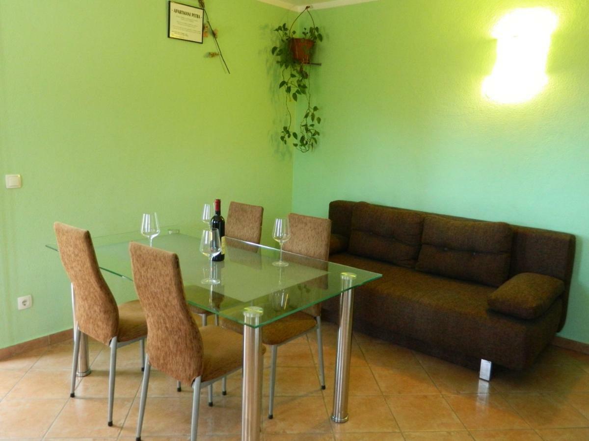 Apartmani Petra Primošten Εξωτερικό φωτογραφία